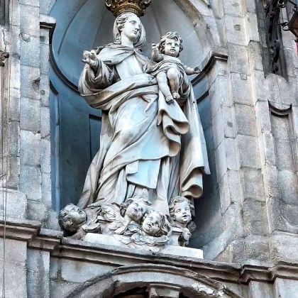 西班牙11日9晚拼小团