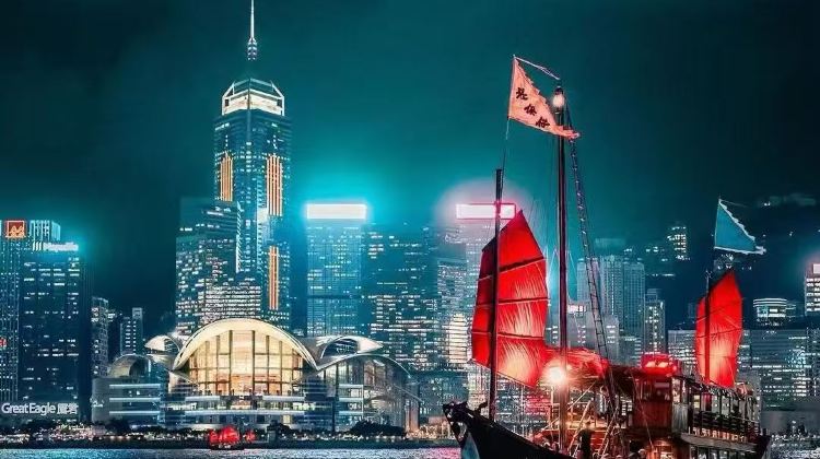 2D1N · Private Tours · Discovery of This Glamorous Port Victoria Harbour, Ferry to Central, Central Market, Tram, Tai Kwun, Central Escalator, Man Mo Temple, Victoria Peak, No Hotel Included