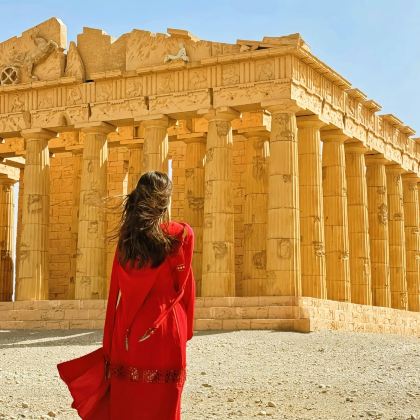 青海+甘肃+茶卡盐湖+西宁+敦煌+敦煌丝路遗产城+张掖8日7晚私家团