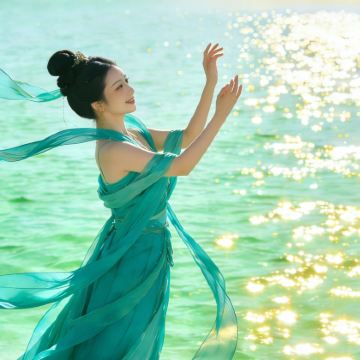 青海西宁+青海湖景区+敦煌+嘉峪关+张掖6日5晚跟团游