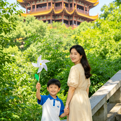 武汉+武当山风景区+神农架+长江三峡8日7晚跟团游