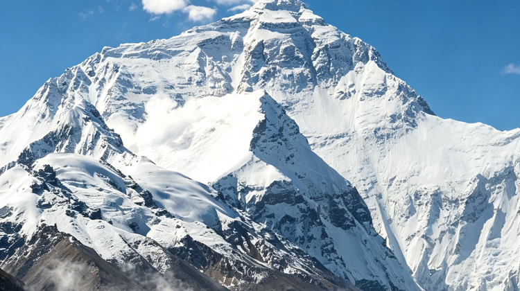 Lhasa + Shigatse + Mt Qomolangma Base Camp
