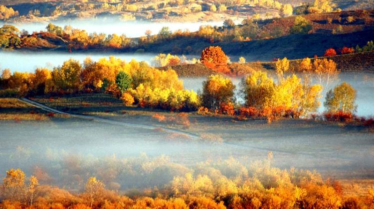 7-Day Beijing, Chengde & Ulan Butong Grassland  Discover Imperial Heritage, Majestic Great Wall, Charming Water Town and Vast Grassland in One Unforgettable Journey