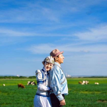 内蒙古呼和浩特+辉腾锡勒草原+响沙湾5日4晚私家团