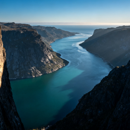 挪威奥斯陆+卑尔根+斯塔万格+吕瑟峡湾+弗洛伊恩山+布吕根+维格兰雕塑公园+哈当厄峡湾9日7晚跟团游