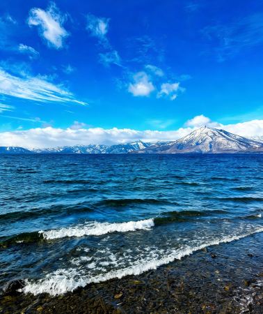 2日1晚 • 溫泉之旅｜北海道登別＋支笏湖＋洞爺湖、頭大佛、支笏湖、尼克斯海洋公園看企鵝散步、登別地獄谷
