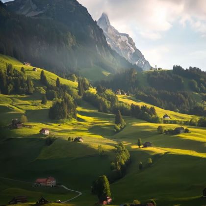 意大利+多洛米蒂山脉+少女峰+拉瓦莱多三峰山+龙疆湖+瑞士因特拉肯+采尔马特+苏黎世+日内瓦+阿彭策尔+沙夫豪森14日13晚私家团