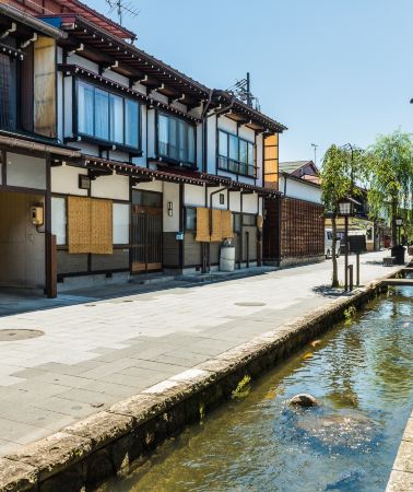 16D15N • Beijing, Korea, and Traditional Japan