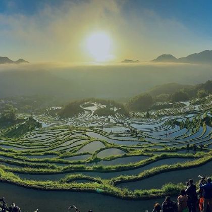 浙江丽水云和梯田景区+古堰画乡景区+鼎湖峰+鼎峰潭+双童山景区5日4晚私家团