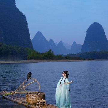 桂林+阳朔+漓江+贺州+黄姚古镇5日4晚私家团