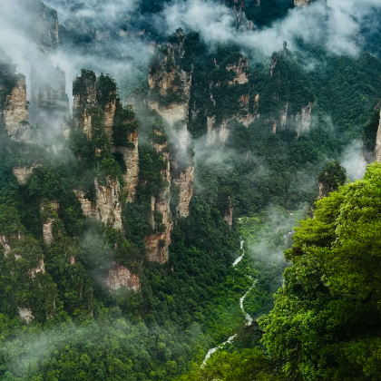 长沙+张家界+芙蓉镇+凤凰4日3晚私家团
