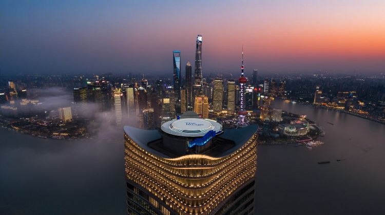 3D2N · Group Tours · China Shanghai ,9-person premium international tourist exclusive group,Shanghai Mini Vacation · Urban Cultural  Experience: Kung Fu Experience, The Bund Lighting Ceremony