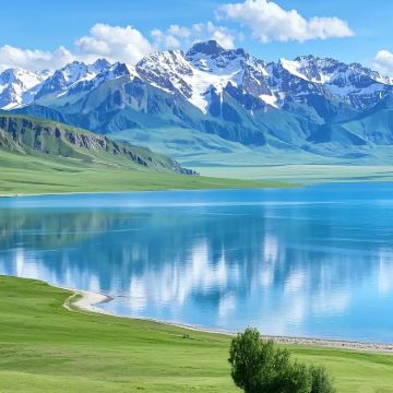 新疆北疆+南疆+吐鲁番+和田地区+喀什地区+库车+伊犁+博尔塔拉14日9晚跟团游