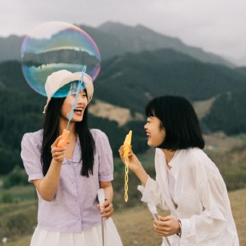 新疆北疆+乌鲁木齐+喀纳斯景区+赛里木湖9日8晚拼小团