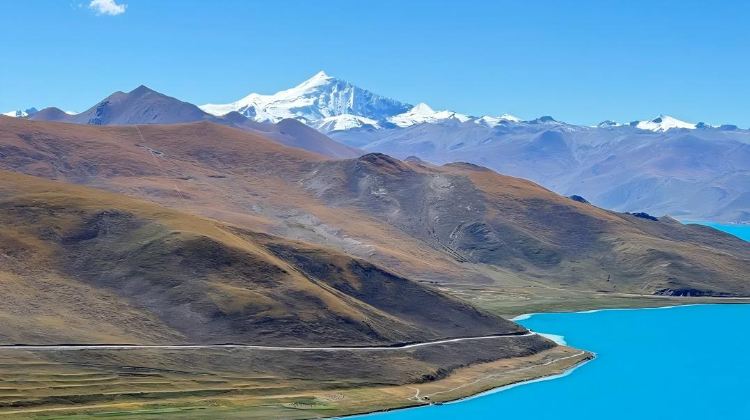 9D8N · Private Tours · Lhasa + Nyingchi + Bome + Yamdrok Yumtso + Namtso + Potala Palace