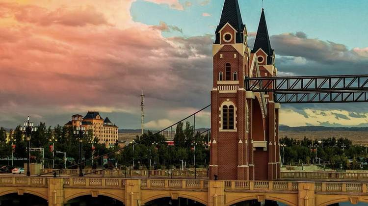 亲近自然·新疆 10天9晚亲子营 【非遗民俗】【驰骋草原】【走进自然秘境】【打卡圣地】【多元文化】【定制特色专属体验活动】·亲近自然·新疆 10天9晚亲子营 【非遗民俗】【驰骋草原】【走进自然秘境】【打卡圣地】【多元文化】【定制特色专属体验活动】