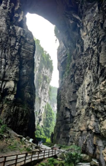 重庆武隆天生三桥2日1晚跟团游图片