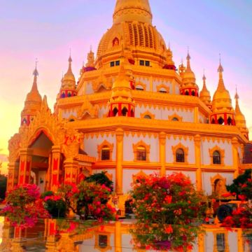 保山+芒市+瑞丽+腾冲5日4晚拼小团