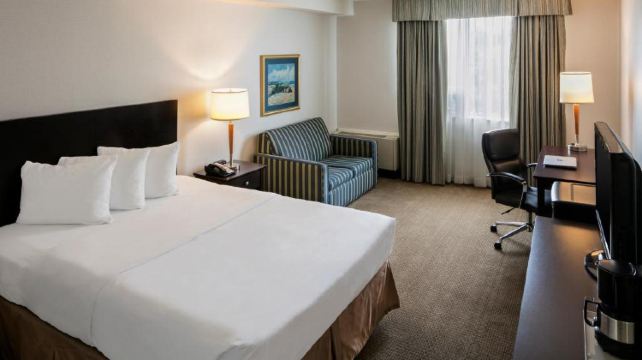 3-Day Eastern Canada Highlights Tour·Montreal, Quebec City and Thousand Islands | Free Winter Upgrade to Quebec Hotel