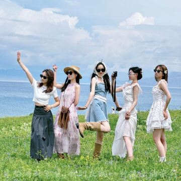 秦皇岛+北戴河+乌兰布统旅游区+木兰围场+承德避暑山庄+坝上6日5晚拼小团