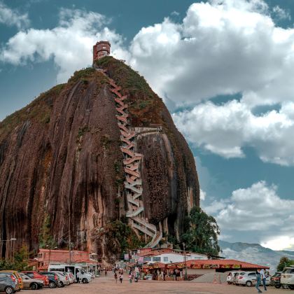 巴拿马巴拿马运河+巴西马瑙斯+阿根廷佩里托莫雷诺冰川+哥伦比亚波哥大22日21晚私家团