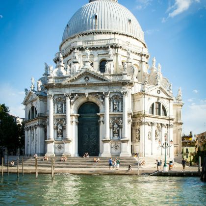 意大利+瑞士+法国10日9晚自由行