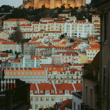 西班牙马德里+巴塞罗那+葡萄牙里斯本11日9晚拼小团