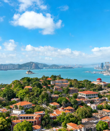 9D8N • Xiamen + Kulangsu + Quanzhou + Wuyishan + Fujian Tulou Scenic Area + Chaoshan Area