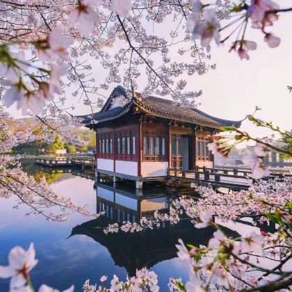 上海+苏州+杭州+嘉兴+绍兴4日3晚跟团游