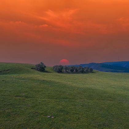 内蒙古呼和浩特+春坤山+银肯塔拉沙漠生态文化旅游区+响沙湾+老牛湾黄河大峡谷旅游区6日5晚自由行