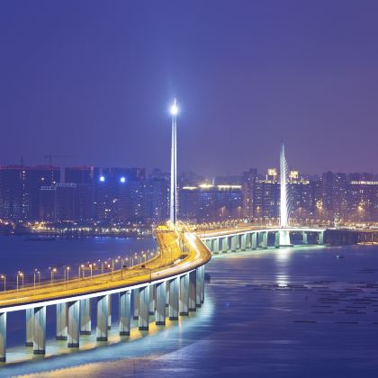 香港+澳门+珠海+香港海洋公园4日3晚跟团游