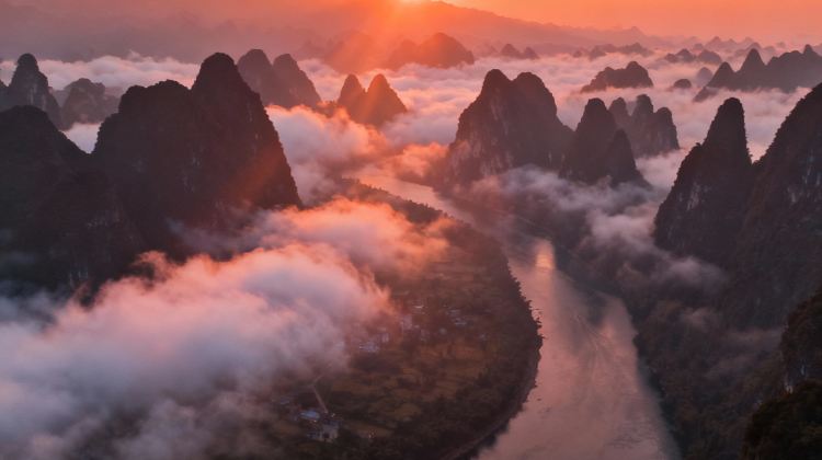 5D4N · Group Tours · Spiritlink Journey: GuangxiGuilin + Yangshuo+ Li River Scenic Area +Yulong River Bamboo Rafting
