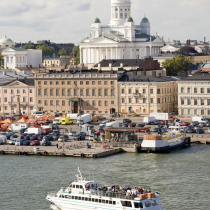 芬兰赫尔辛基+波尔沃+瑞典斯德哥尔摩+爱沙尼亚塔林+丹麦哥本哈根+欧登塞10日9晚私家团