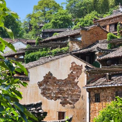 南昌+庐山风景名胜区+景德镇+婺源5日4晚跟团游