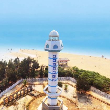 广东湛江+徐闻+赤坎老街景区+中国大陆南极村+菠萝的海5日4晚跟团游
