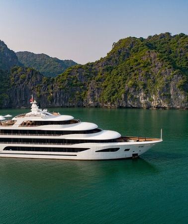 3D2N • Scarlet Pearl Cruise – 5 Star Luxury Halong Bay Cruise 3 Days
