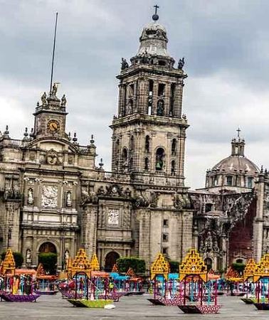 2D1N • 2D: Frida Kahlo Museo(No tiket)-Xochimilco & City CdMx & Pyramids