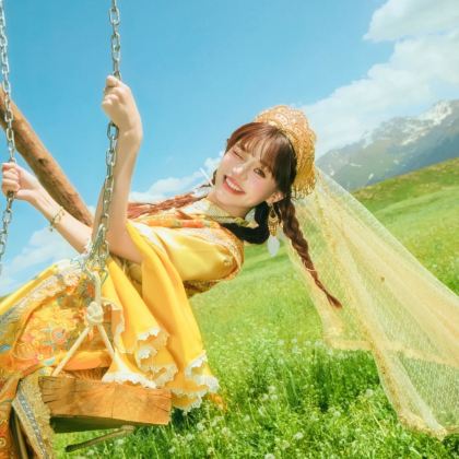 新疆乌鲁木齐+北疆+南疆19日18晚跟团游