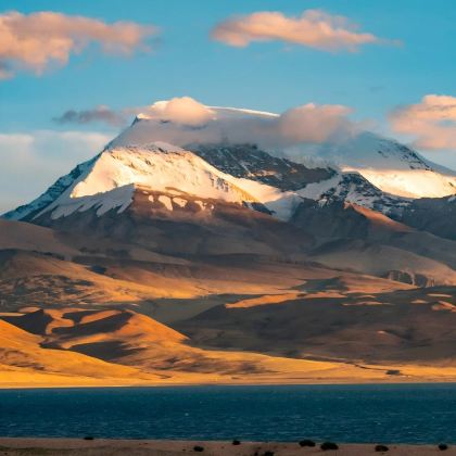 拉萨+布达拉宫+阿里+珠峰大本营+冈仁波齐10日9晚私家团