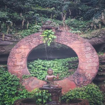 眉山+三苏祠+苏稽古镇+柳江古镇旅游风景区+槽渔滩景区+瓦屋山风景区5日4晚私家团