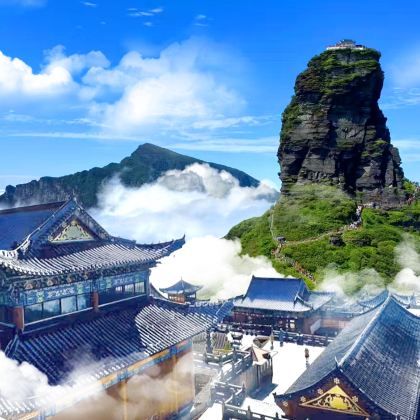 贵州贵阳+黄果树景区+梵净山+荔波+镇远县+西江千户苗寨6日5晚跟团游