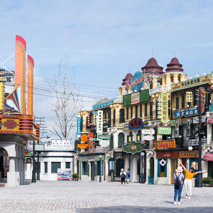 杭州+乌镇+西塘+横店影视城4日3晚跟团游