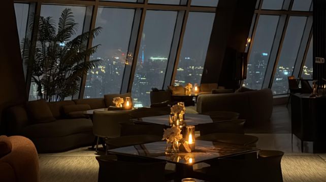 5-Day Essence of Shanghai Private Tour·Former French Concession, The Bund, Shanghai Jade Buddha Temple, Zhujiajiao Ancient Town, Qushui Garden, The City Temple of Shanghai