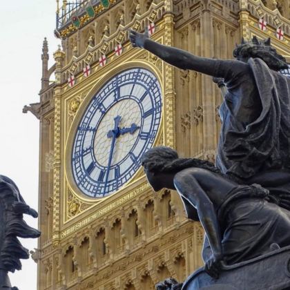 英国伦敦+剑桥+温德米尔+爱丁堡+约克+苏格兰高地+天空岛+多佛尔白色悬崖12日11晚私家团