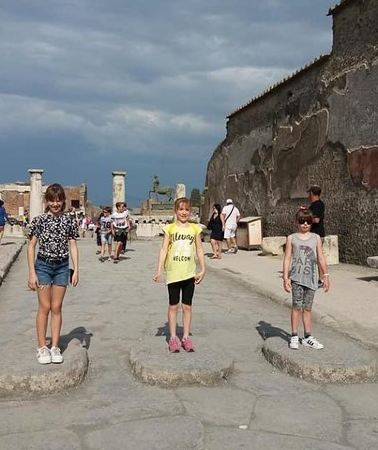 2D1N • Pompeii Ancient City Walking Tour – Italian & English Guide