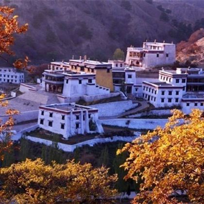 呼和浩特+希拉穆仁草原+响沙湾4日3晚私家团