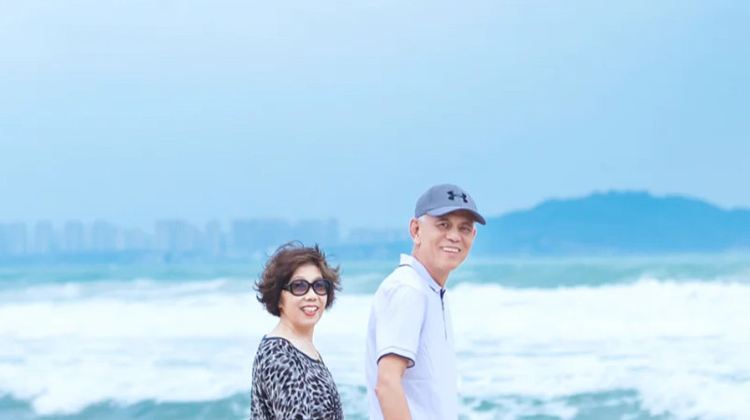 海口+三亚+琼海+南山海上观音+天涯海角10日9晚跟团游·升级2晚洲际+中心皇冠假日酒店+海边康养酒店+3分钟到海边+精华景点+5A+蜈支洲岛+南山文化旅游区+一日三餐+旅居活动+管家每日汇报+导游服务+老友安心游