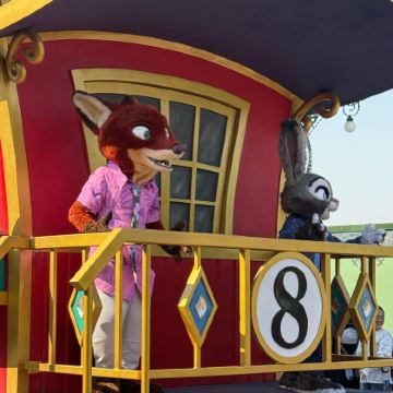 上海迪士尼（Disney）+外滩+东方明珠4日3晚私家团