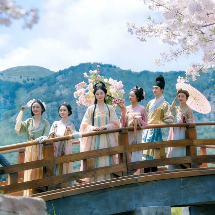 山东济南+泰山风景区+曲阜三孔5日4晚私家团