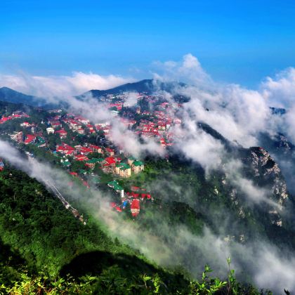 江西庐山4日3晚跟团游